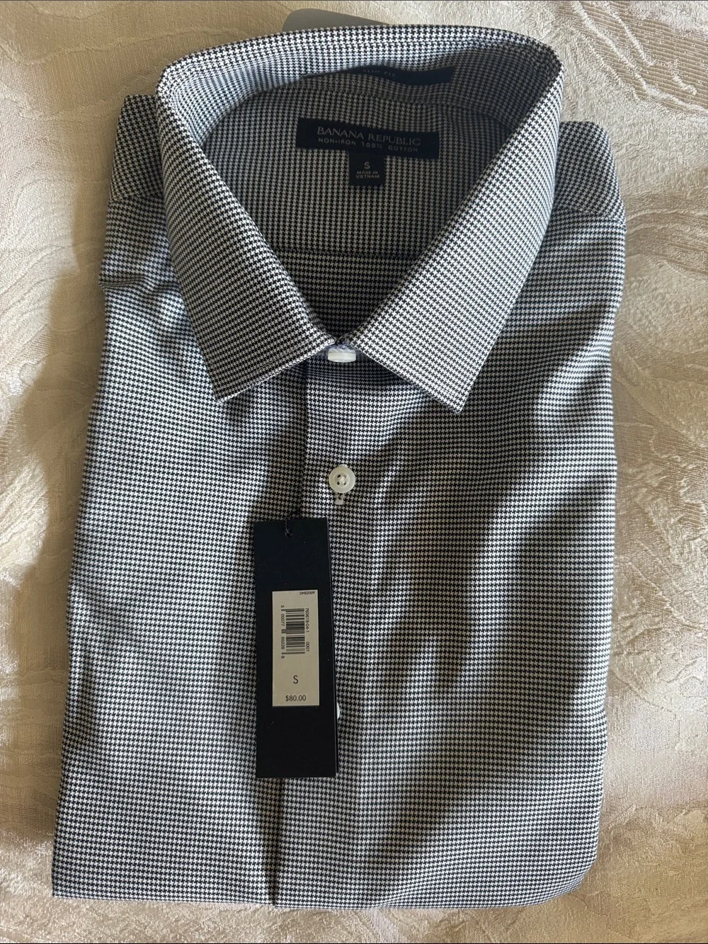 Banana Republic Men’s Black & White Mini-Check Dress Shirt